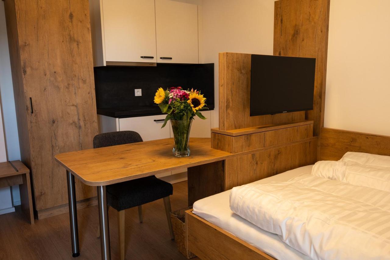 Heindlhof Hotel Ingolstadt Bagian luar foto